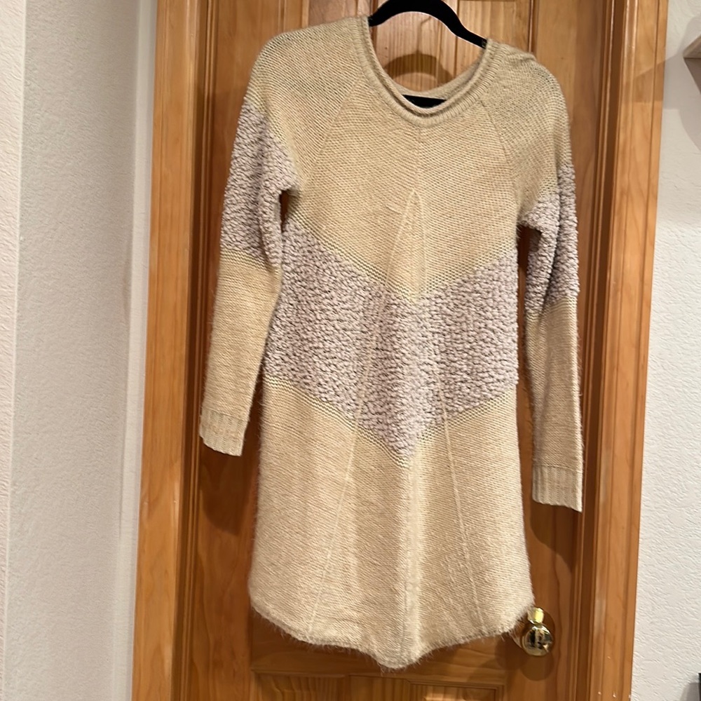 Lapis long sweater size L